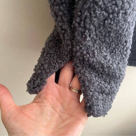 NWT UMGEE Teddy Vest Full Zip Jacket Fleece Gray Womens Medium Lined , Pockets! - Picture 9 of 11